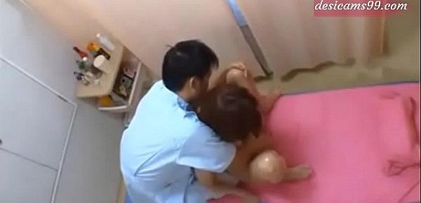  Amazely Sexy Asian Girl Gets Excited In Massage Session
